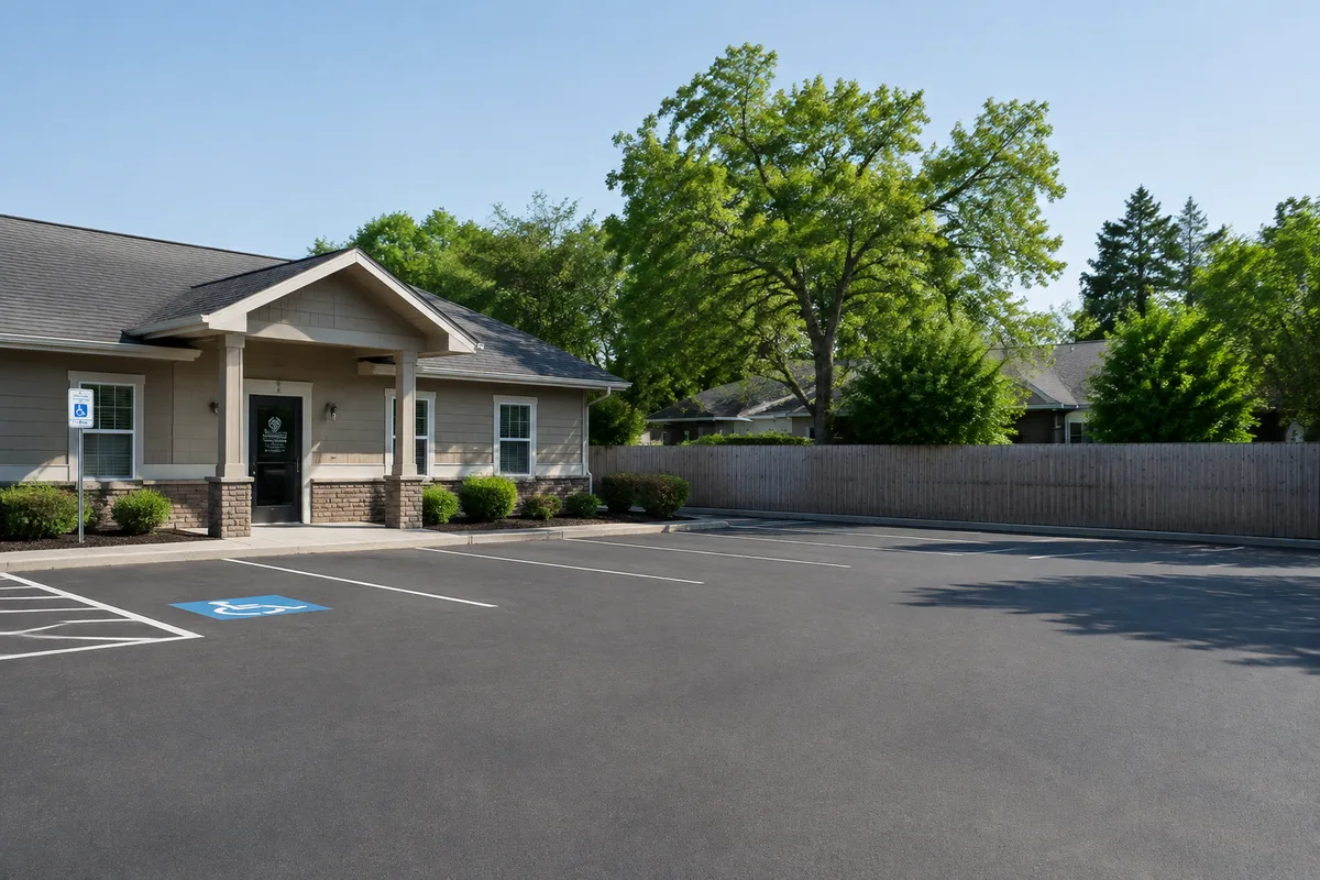 Free Parking & Easy Access